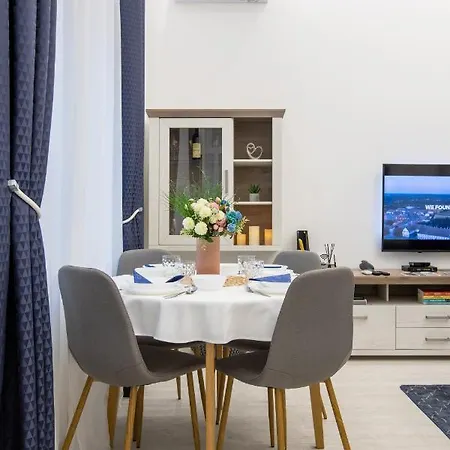 Theatre Square Apartments Novi Sad Exterior foto