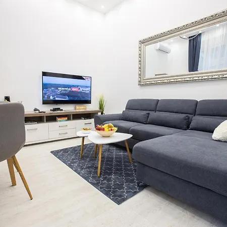 Theatre Square Apartments Novi Sad Exterior foto